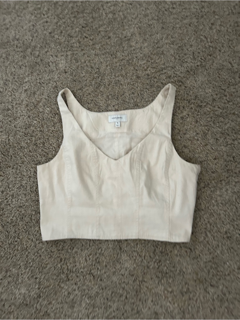 Banana Republic Cream Cropped V-Neck Tank Top